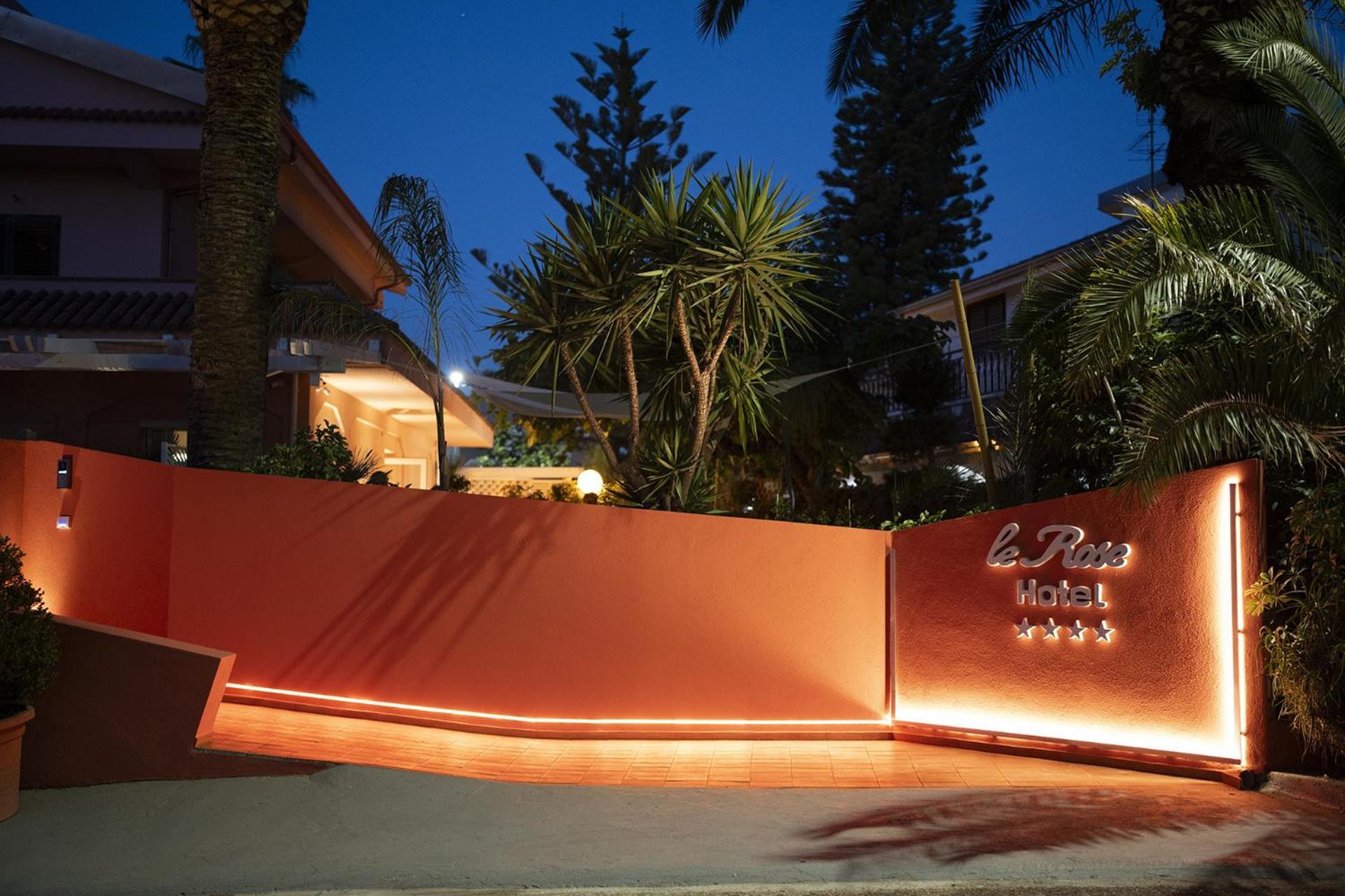 Hotel Ristorante Le Rose Briatico Exterior photo